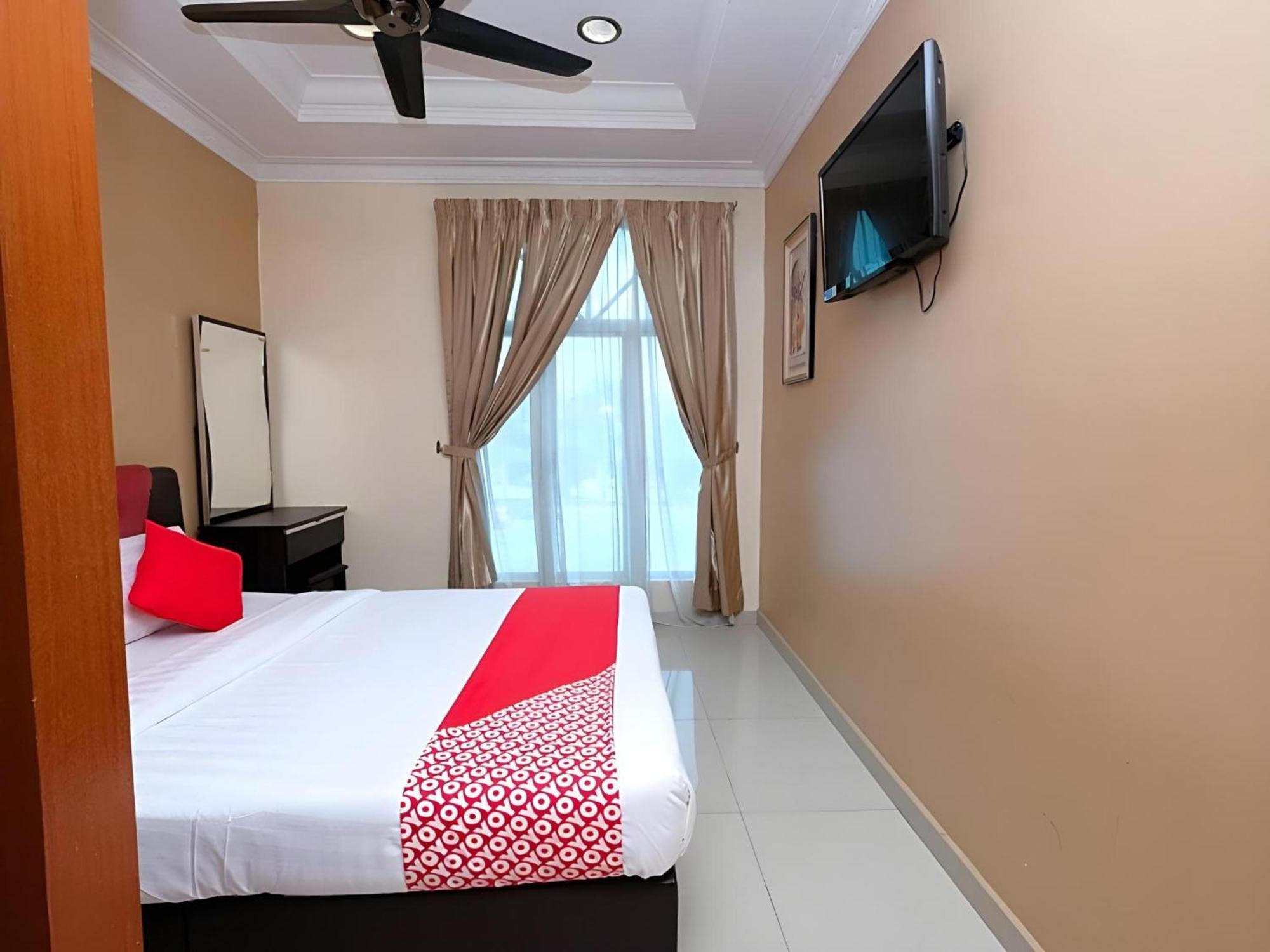 Super Oyo 707 Ayuni Hotel Bangi Luaran gambar