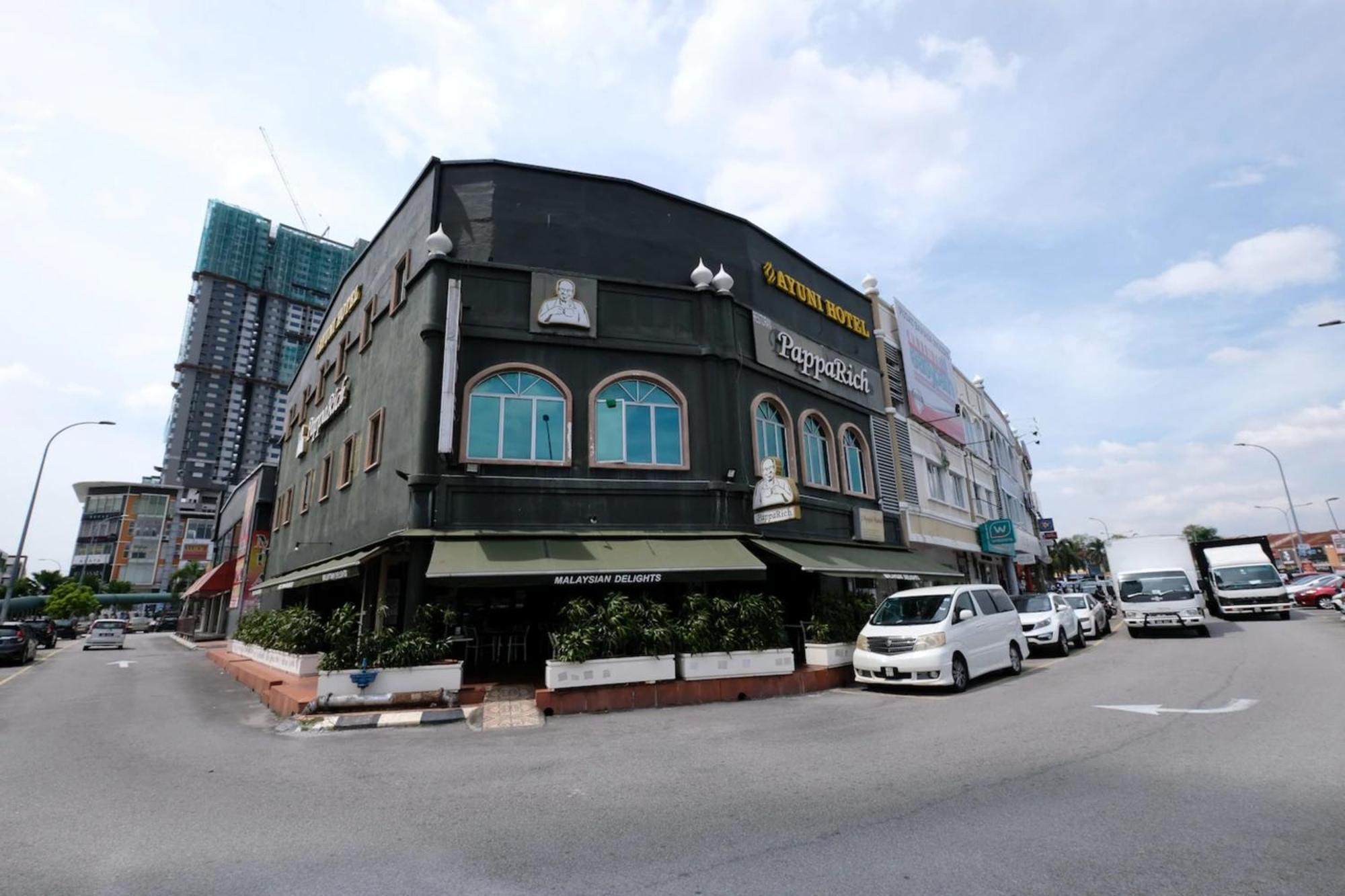 Super Oyo 707 Ayuni Hotel Bangi Luaran gambar