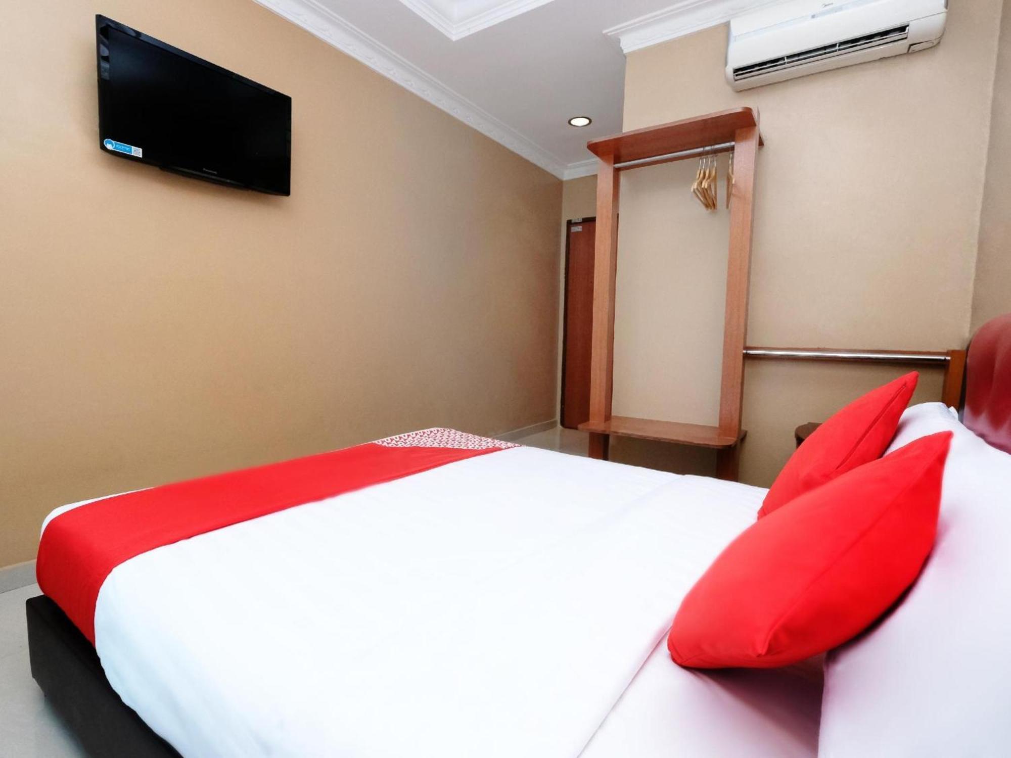 Super Oyo 707 Ayuni Hotel Bangi Luaran gambar